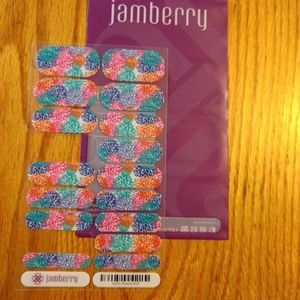 Jamberry Nail Wraps in Punchy Puff